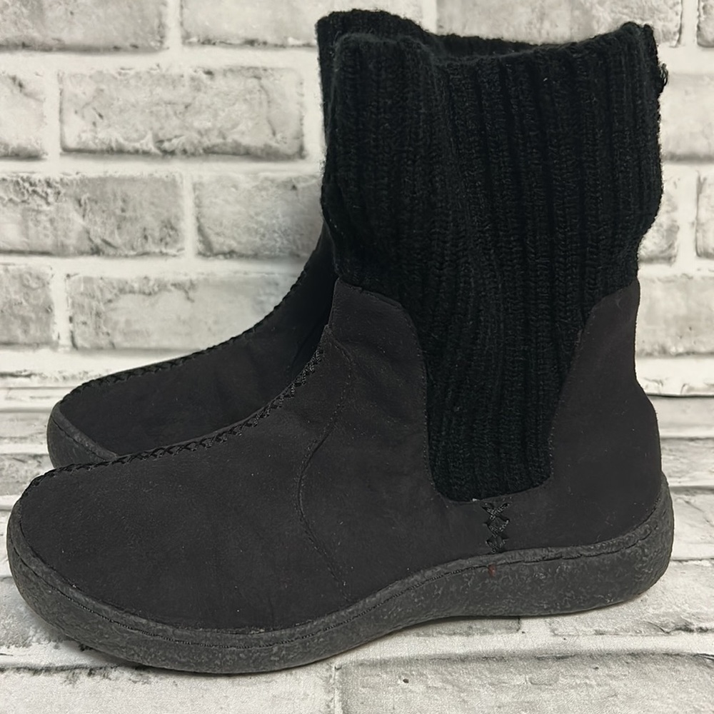 Clarks Orthaheel Black Boots Booties Size 7 Sherpa lined Fold Down Shaft